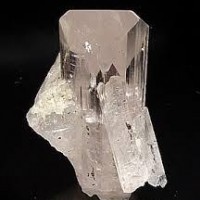 Danburit krystal