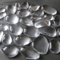 Cabochon crystal