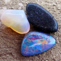 opal expensive (black, expensive, triplet)