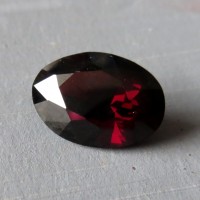 Tanzania Garnet PyrAlmandin