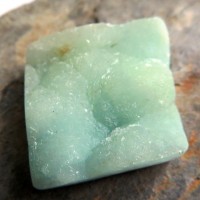 hemimorphite Vietnam, light