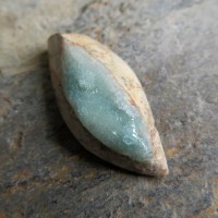 hemimorphite Vietnam, light