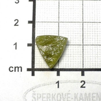 Mali grosulár, granát, natur kabošon č.4| šperkové-kameny.cz