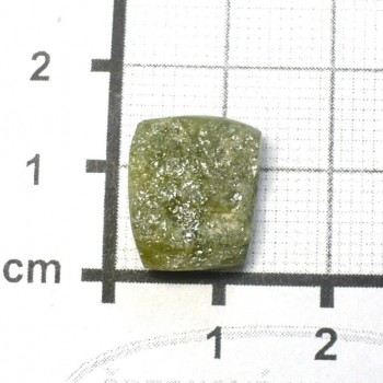 Mali grosulár, granát, natur kabošon č.16| šperkové-kameny.cz