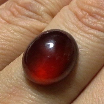 Red Grenade Grenadier Extra, Tanzania, Cabochon A1 | www.sperkove-kameny.cz