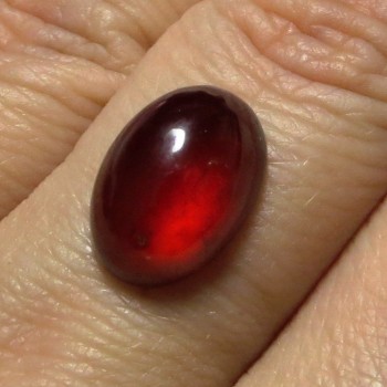 Red Grenade Grenadier Extra, Tanzania, Cabochon A5 | www.sperkove-kameny.cz