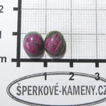 Rubín ve fuchsitu, kabošony pár 3 | www.sperkove-kameny.cz