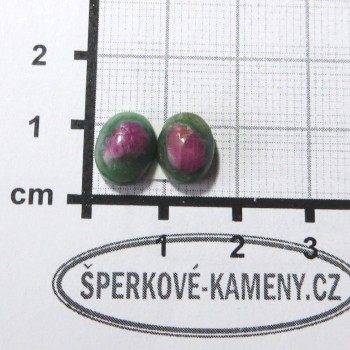 Rubín ve fuchsitu, kabošony pár 4 | www.sperkove-kameny.cz