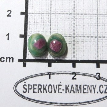 Rubín ve fuchsitu, kabošony pár 6 | www.sperkove-kameny.cz