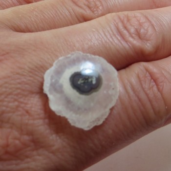 Crystal, stalactite cabochon, A14 | www.sperkove-kameny.cz