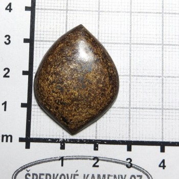 Bronzit kabošon 2| www.sperkove-kameny.cz