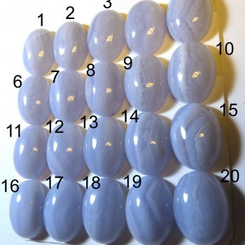 Modrý chalcedon kabošon oval 12x16mm, set B | www.sperkove-kameny.cz 