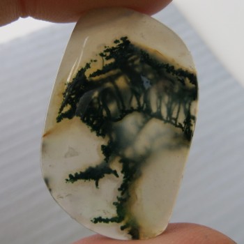 mechový achát moss agate