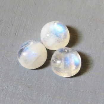 Měsíční kámen, kulatý kabošonek (6,5 mm)