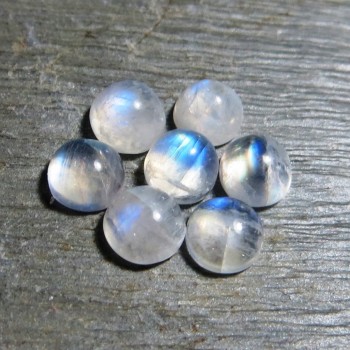 Měsíční kámen, kulatý kabošonek (4,5 mm)