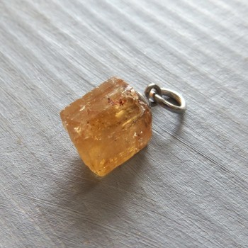 Přívěsek -sur. Topaz imperial + chir.ocel č. 010