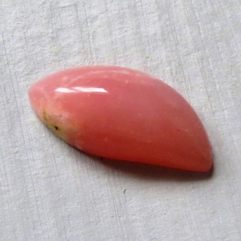 Růžový opál Peru, kabošon č.A18