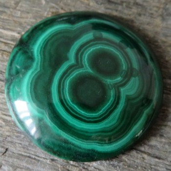 Malachite Extra, round cabochon 31mm; č.03