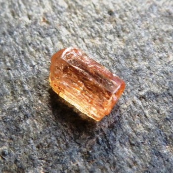Imperial topaz, crystal No.8