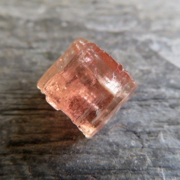 Imperial topaz-růžový, krystal č.3