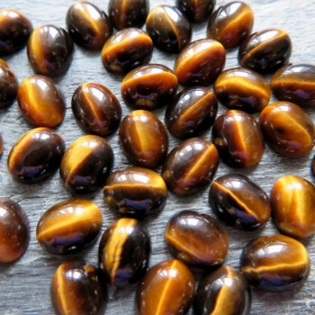 Tygří oko,  tmavší s kočičím okem, oválek 10x8mm AKCE!