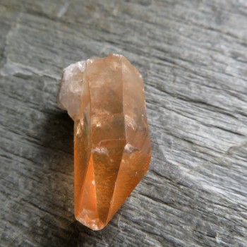 Tangerine křišťál, krystal č.05