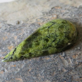 Serpentinit Rusko, kabošon č.7