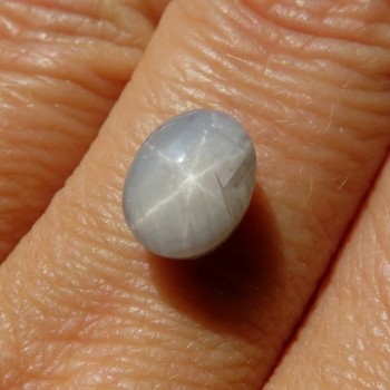 White Asteric Sapphire no