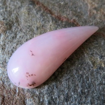 Růžový opál Peru, kabošon č.14