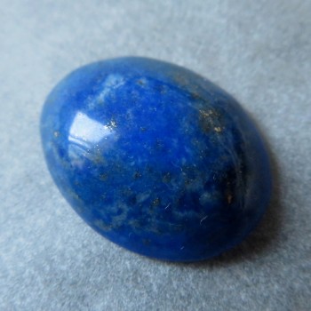 Lapis lazuli  kabošon č. 010