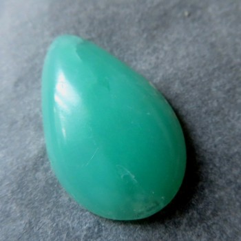 Mentolkový chryzopras Brazílie č. M6