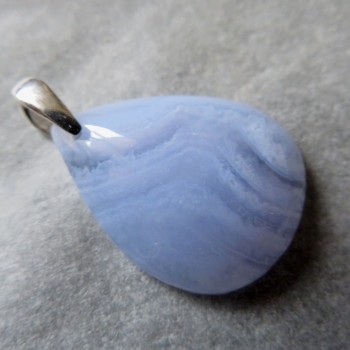 Modrý chalcedon, přívěsek č.18