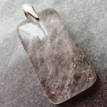 Čirý topaz, přírodní - přívěsek B46