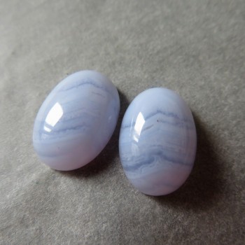 Modrý chalcedon 10x14mm, pár č.02