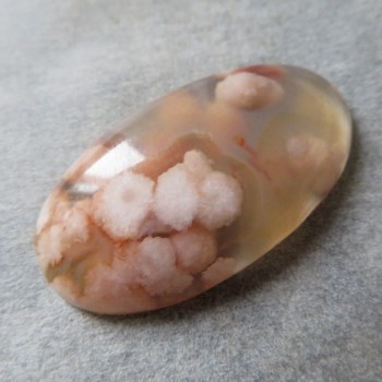 Květinový chalcedon kabošon č.3