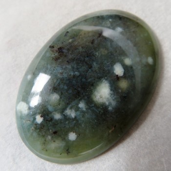 Zelený chalcedon Turecko,kabošon č.01