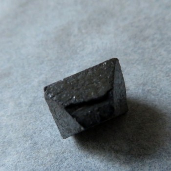 Krystal Magnetitu, M9