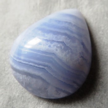 Modrý chalcedon, kabošon č.6