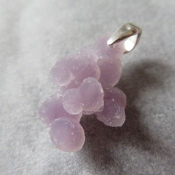 Třpytivý Grape Chalcedon přívěsek č. M05