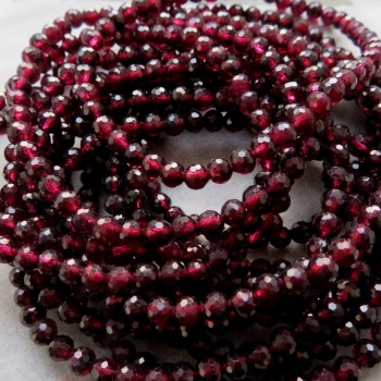 Almandine faceted garnet, balls 4 mm (10 pcs)