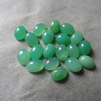 Natural Chrysoprase, 2nd quality ovals 5x7 mm