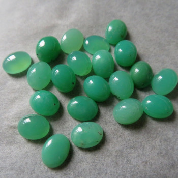 Natural Chrysoprase, 2nd quality ovals 9x7 mm