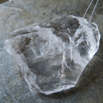 AA crystal - raw, drilled No.21
