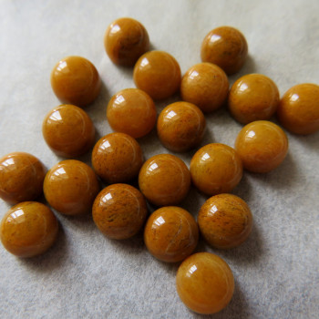 Caramel aventurine, round 6mm; 1 pc