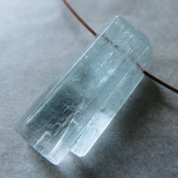Akvamarín krystal - vrtaný č.01