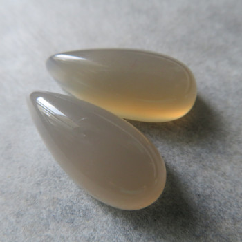 Milky chalcedony, pair no. 3