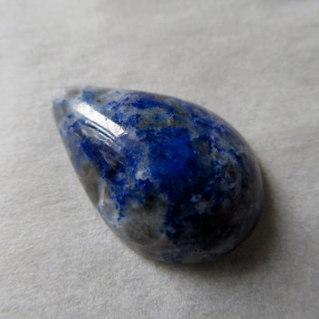 Lapis lazuli Tádžikistán kabošon č.T3