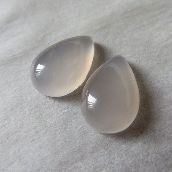 Moka chalcedon, pár č.012