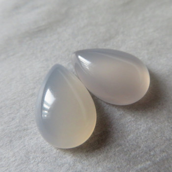 Moka chalcedon, pár č.013