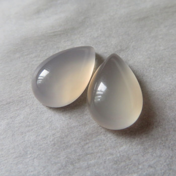Moka chalcedon, pár č.014